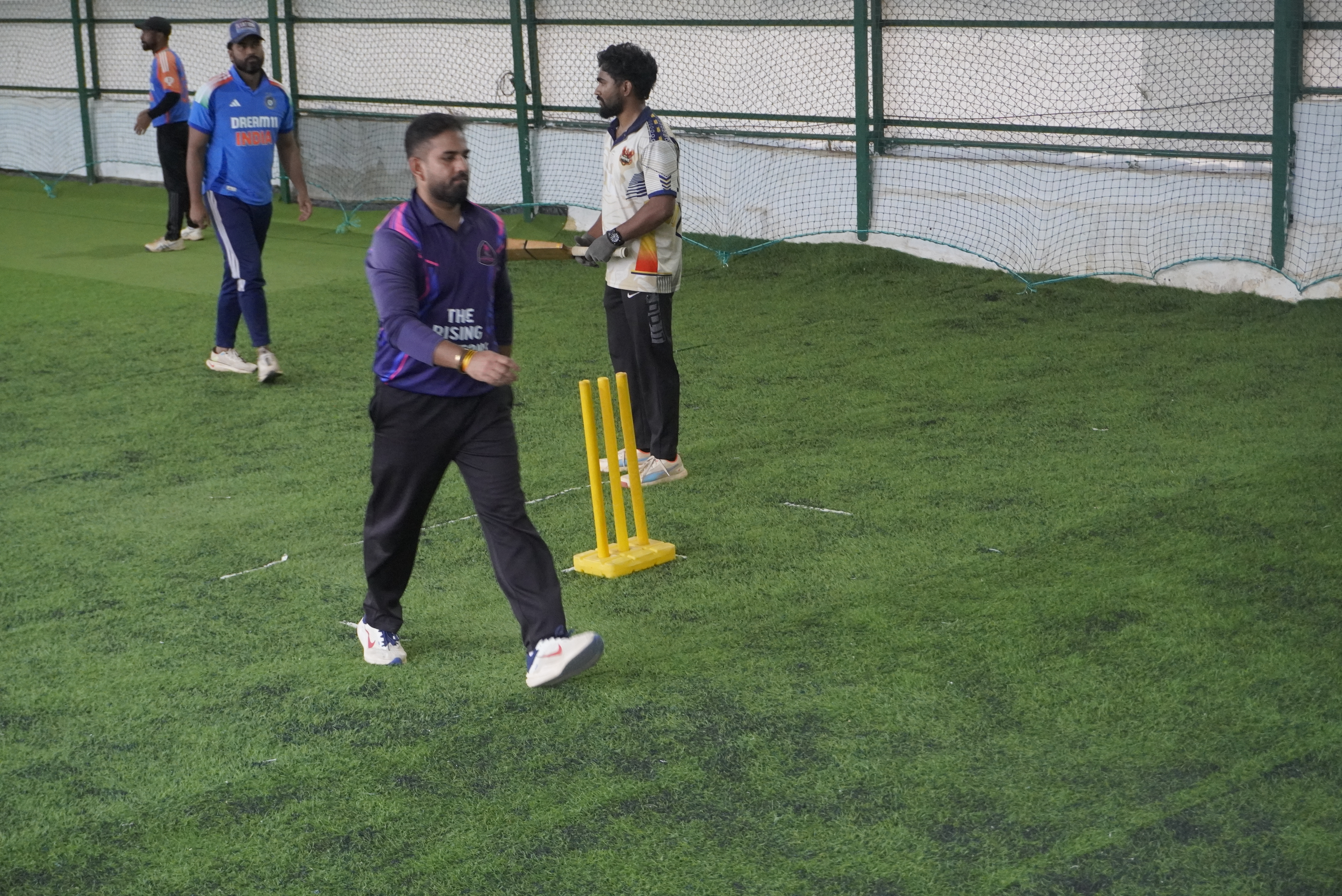 Indoor cricket photo