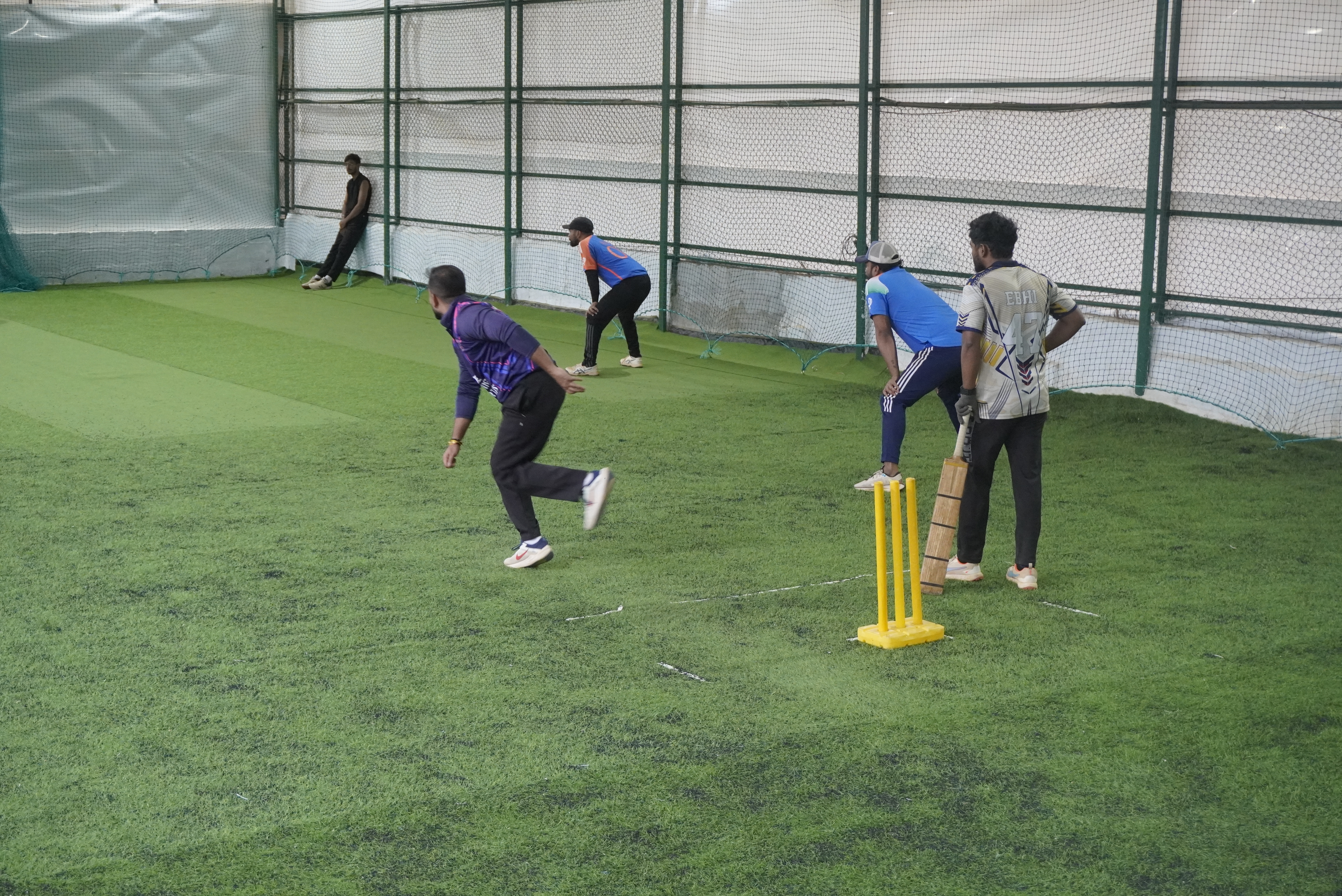 Indoor cricket photo