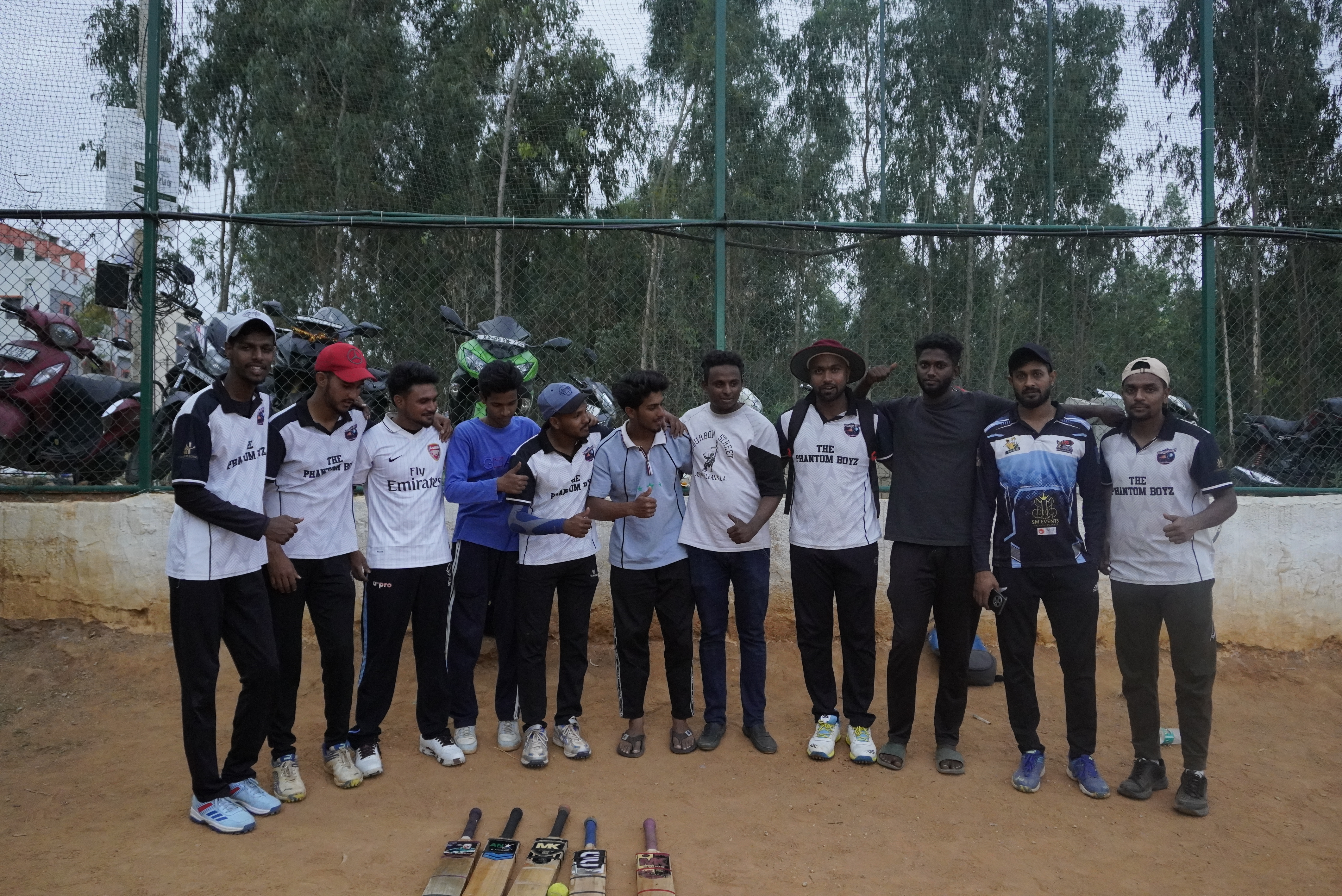 Indoor cricket photo
