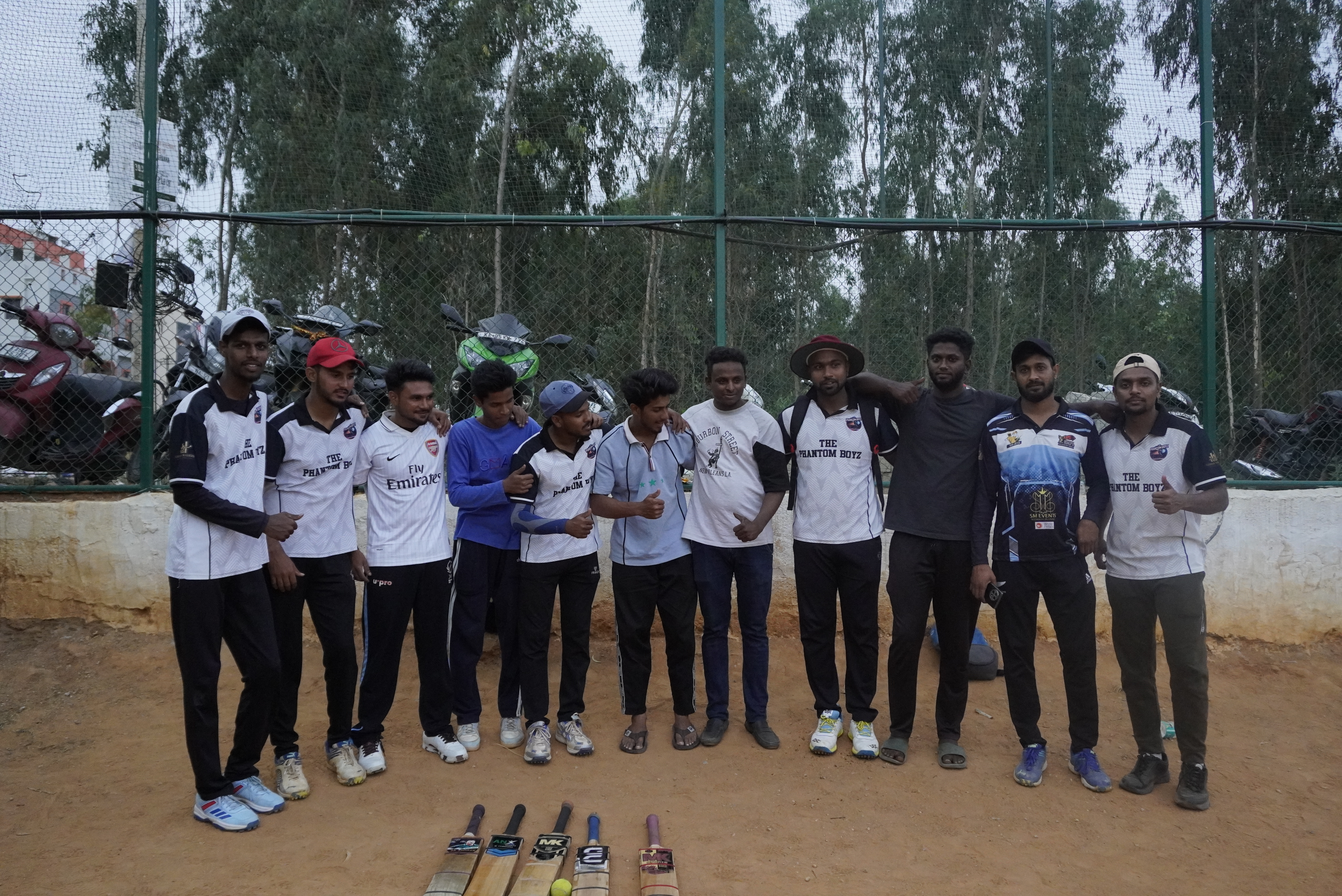 Indoor cricket photo