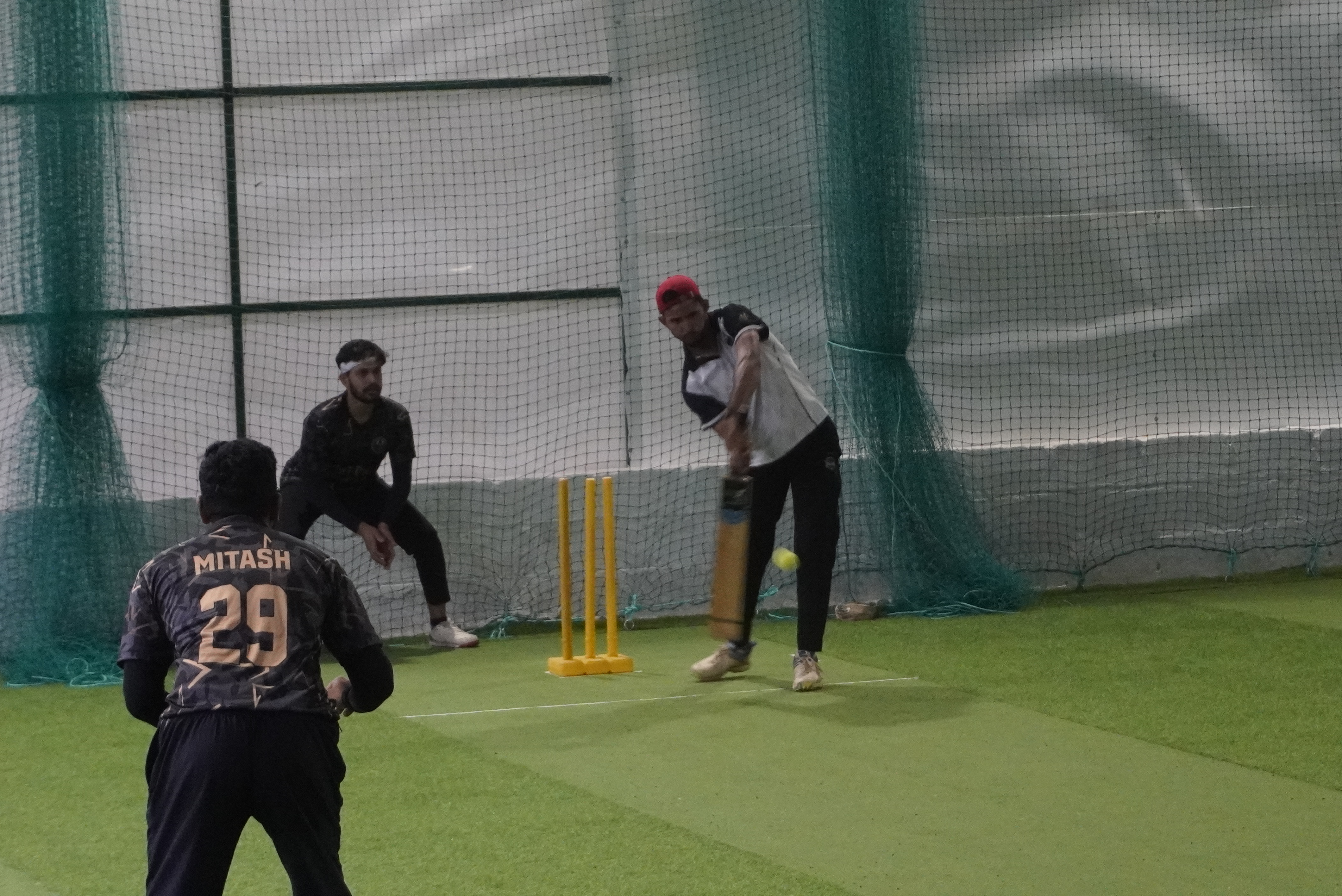 Indoor cricket photo