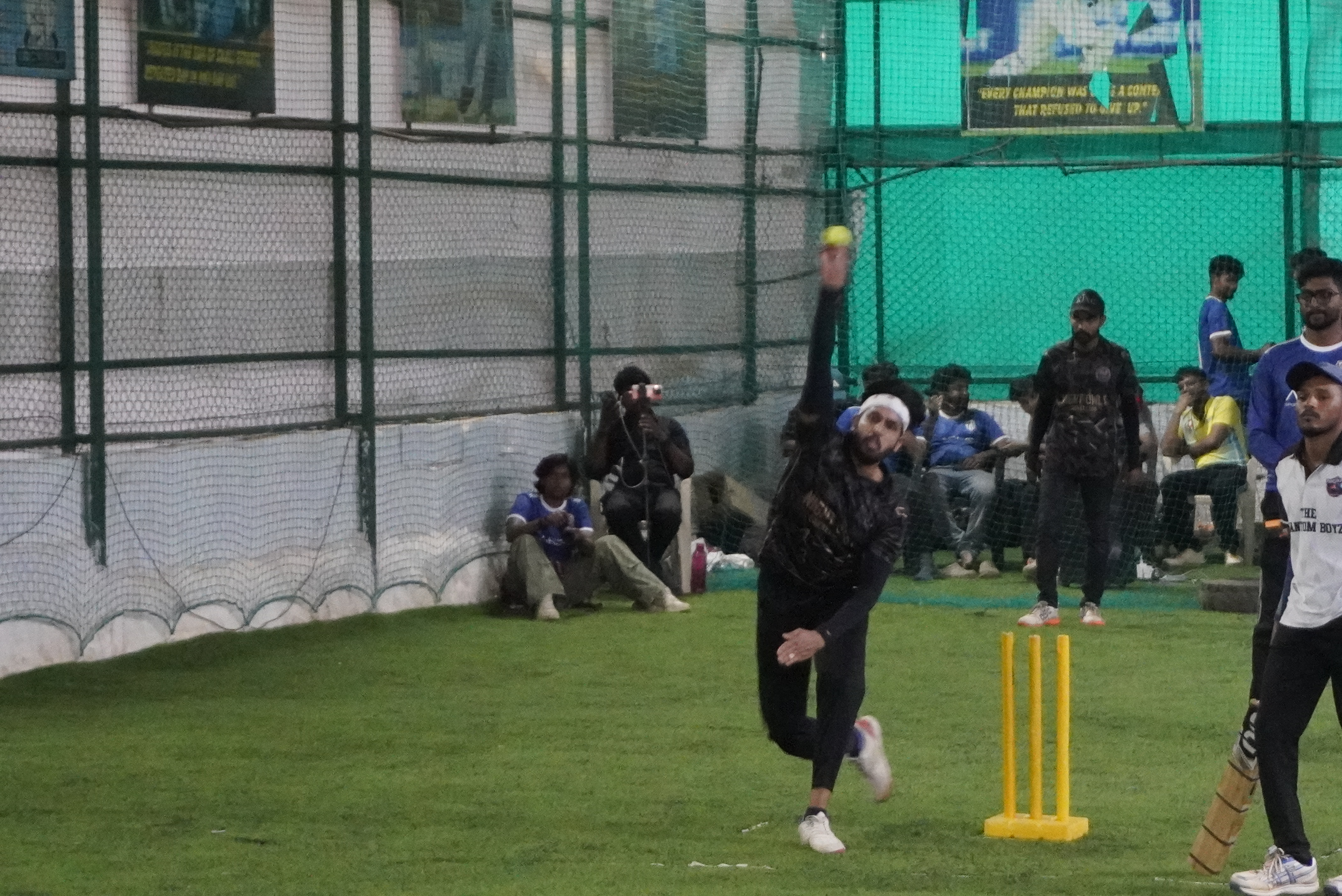 Indoor cricket photo